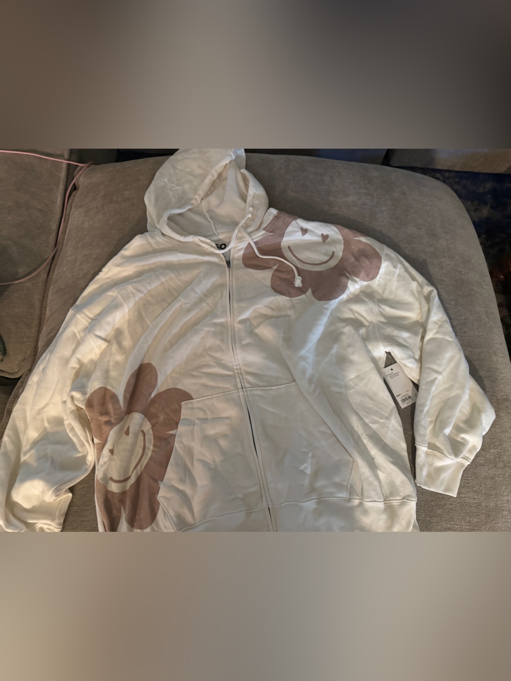 Kohl's White Zip-Up Hoodie Pajama Top with Brown Flower Faces